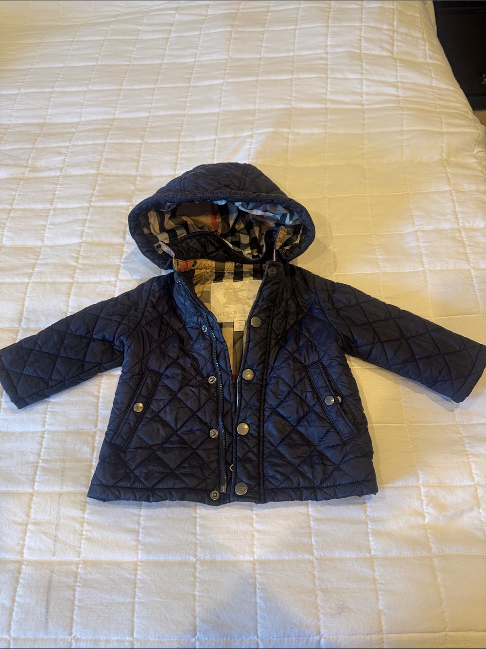 Burberry London Kids Quilted Hooded Jacket - Navy boys or girls